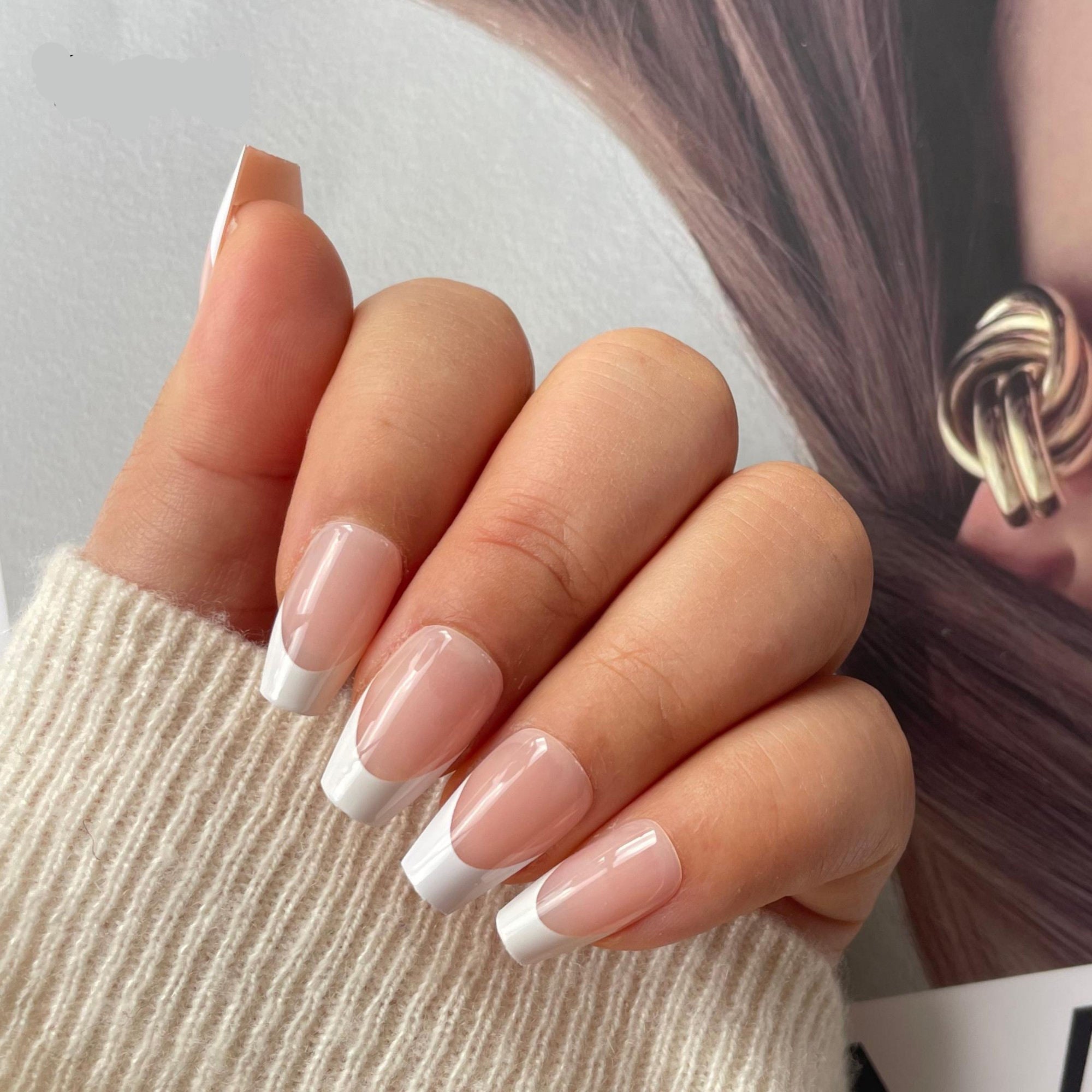 High-Quality French Press-On Nails – 24pcs Glossy Full Cover, Salon-Perfect Manicure at Home